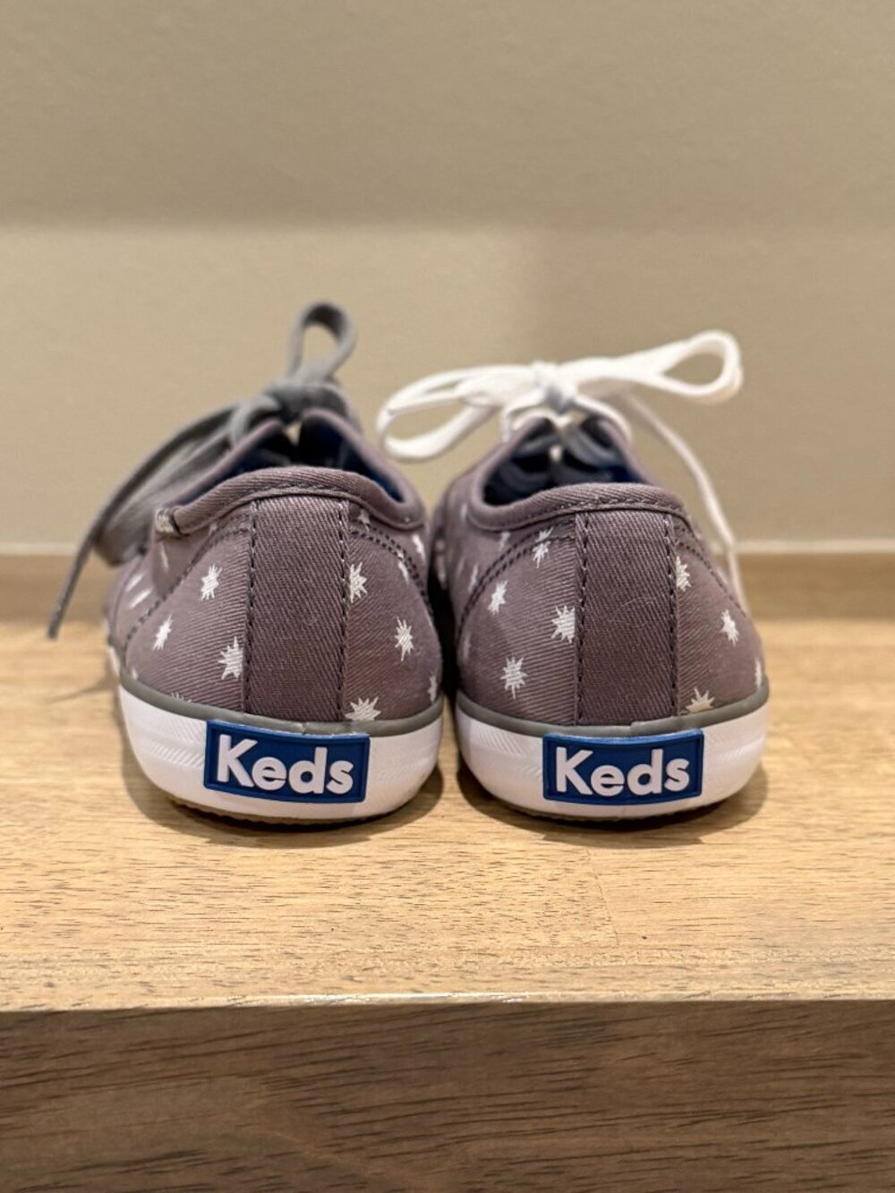 Keds Champion Gray & White Starburst Sneakers | Size 7 | Like New - Picture 7 of 11